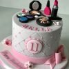 Fondant beauty cake